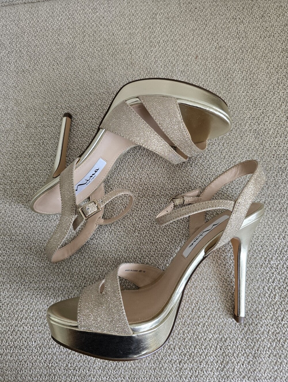Nina Champagne Glitter Strappy Platform Sandal, Size 7 - Picture 8 of 11